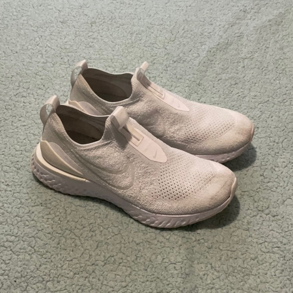 Nike Epic React FlyKnit Training shoes